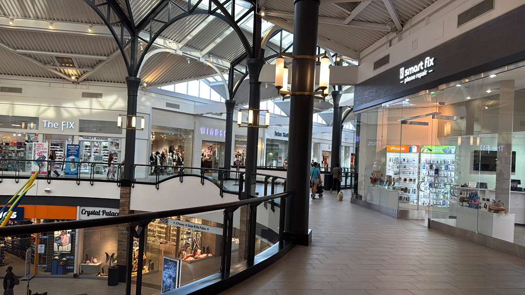 Smart Fix Phone Repair - Mall Location